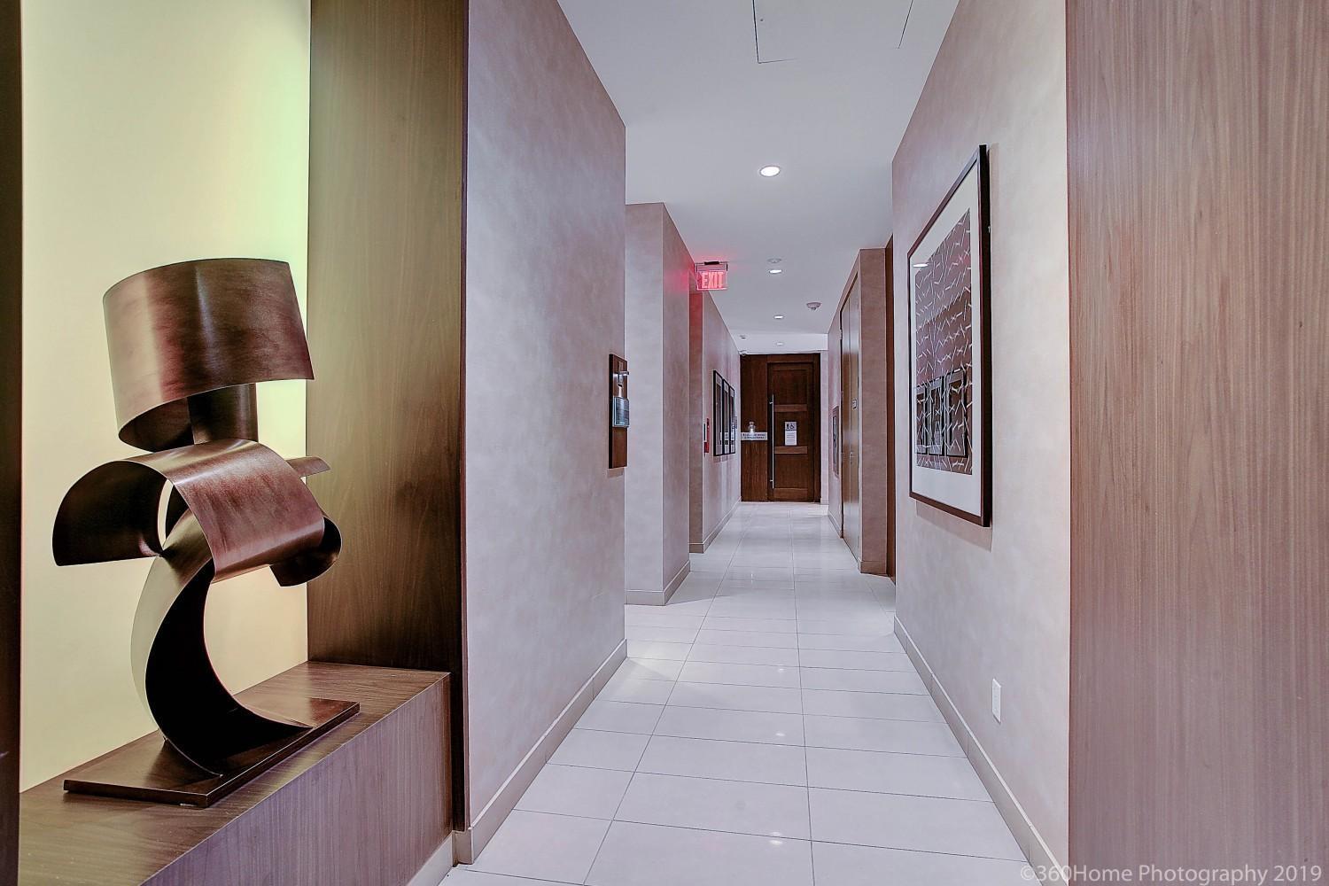 Skyline Suites - Walk To Mtcc, Acc, Rogers Centre & Entertainment District Toronto Exterior photo